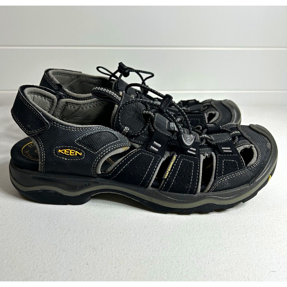 KEEN Mens Sport Sandals US 9.5 EU 42.5 Black Gray Waterproof Hook & Loop